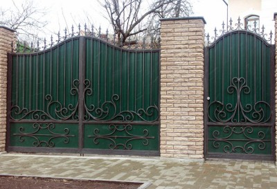 Кованые заборы